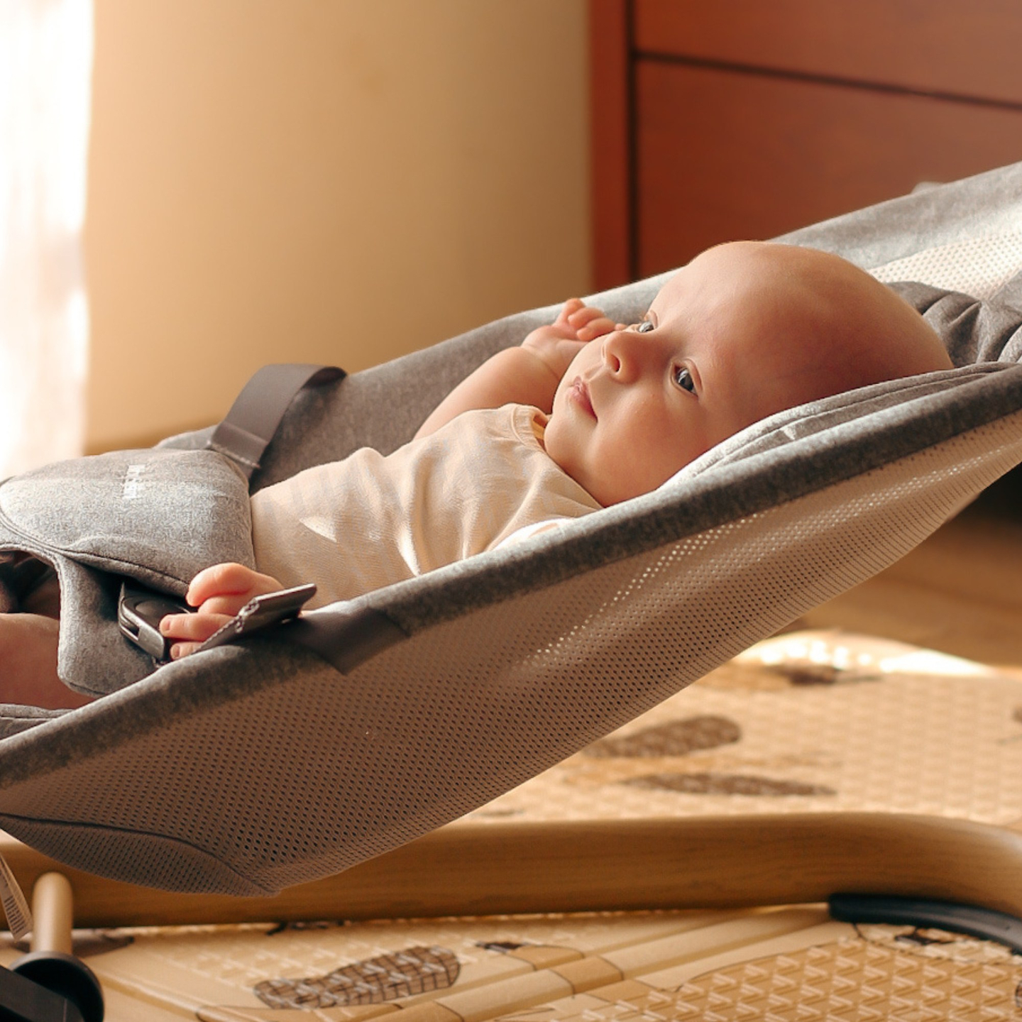 Supamoji kėdė "2-in-1" Moby-Sistema LILY - pilka