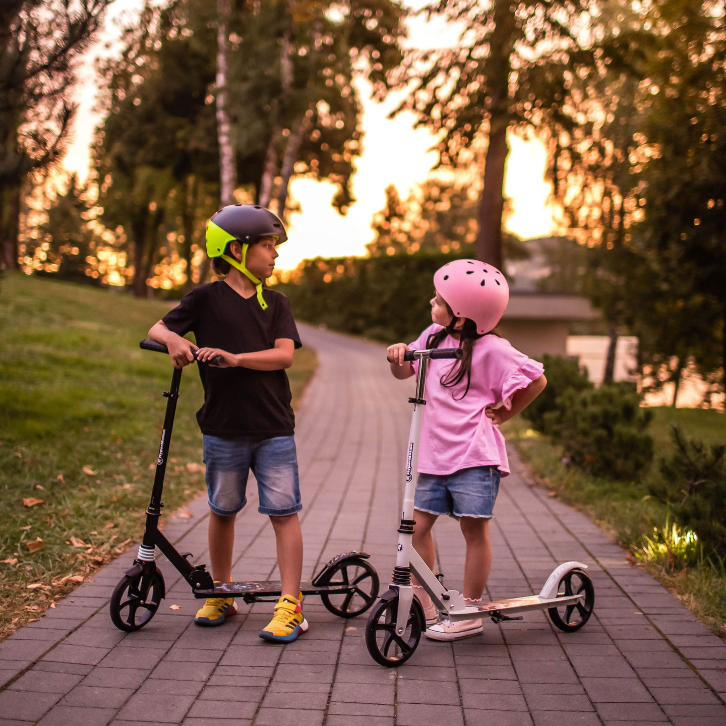 Dviejų ratų motoroleris jaunimui - su amortizatoriumi - Hypermotion CITY SWIFT Winter Fox - 100 kg