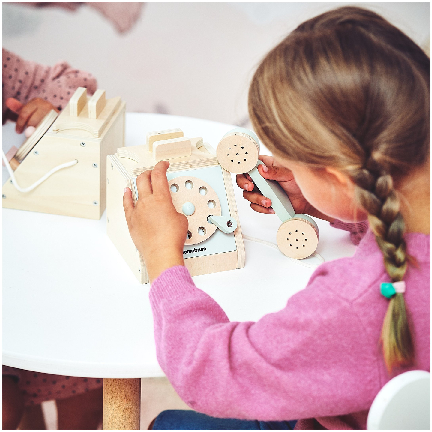 Retro medinis telefonas - mėtų spalvos