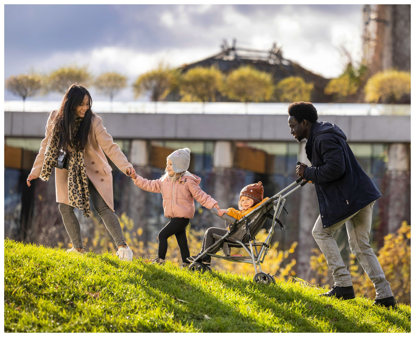Lengvas vaikiškas vežimėlis, Moby-System Barton spalva: pilka