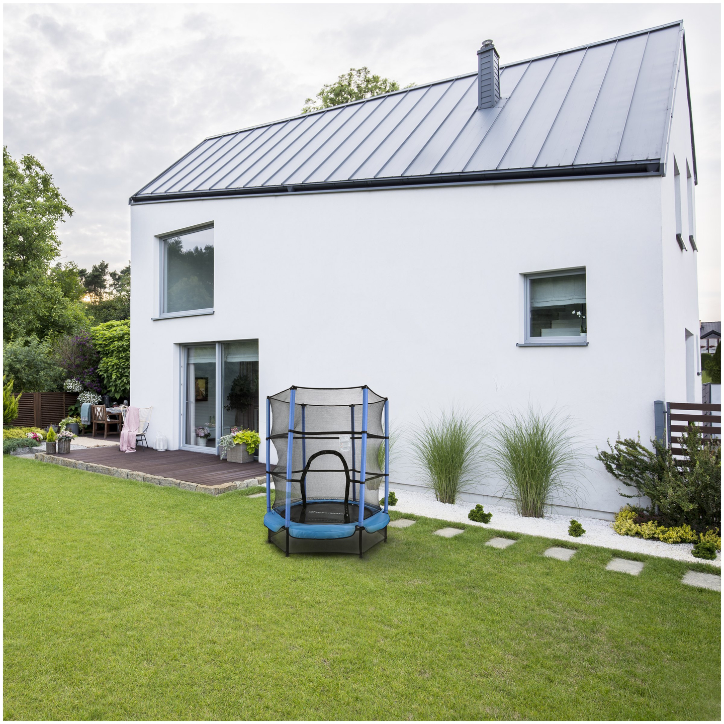 Namų batutas 140 cm su apsauginiu tinklu - 3-6 metų vaikams