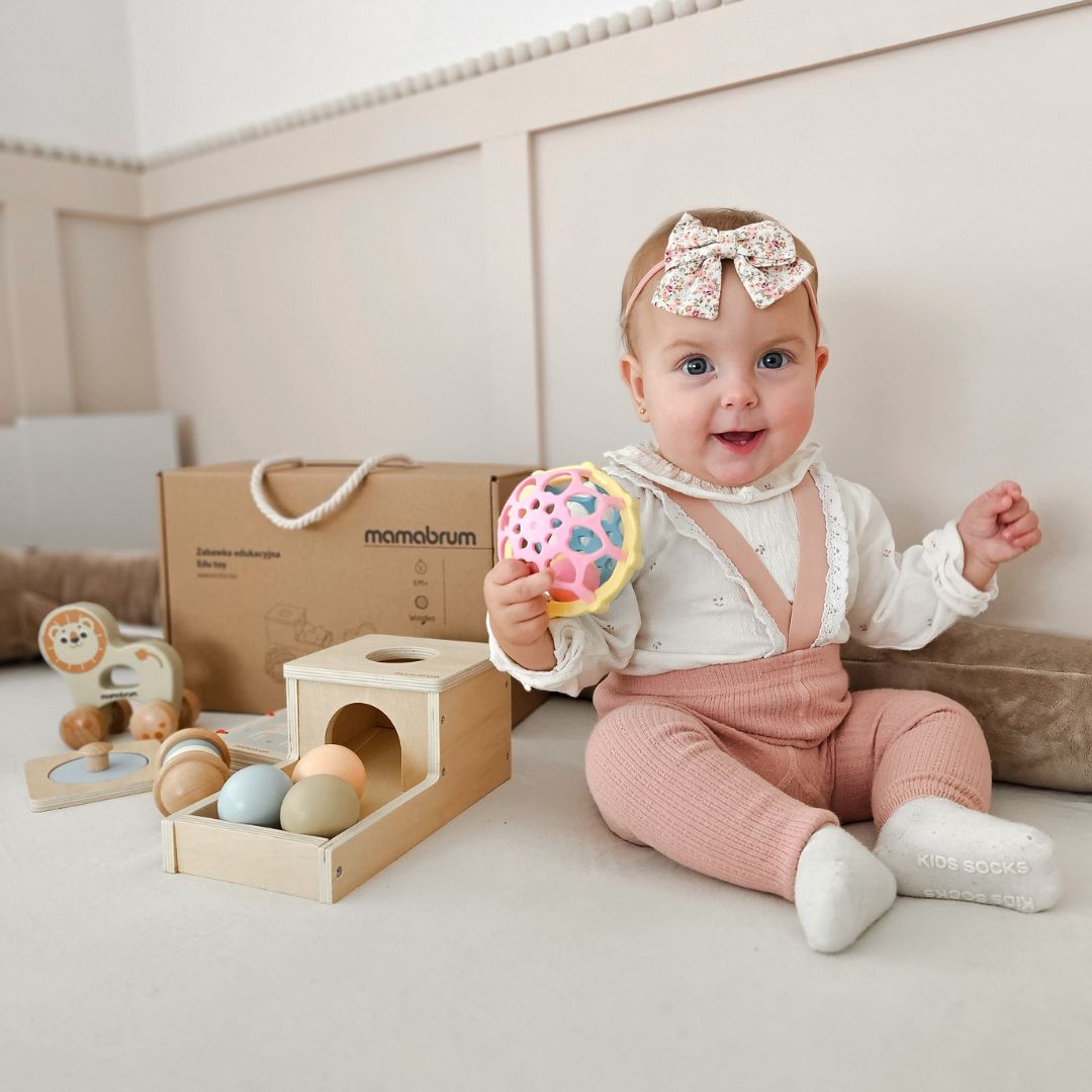 Montessori žaislų rinkinys 7-12 mėnesių kūdikiui