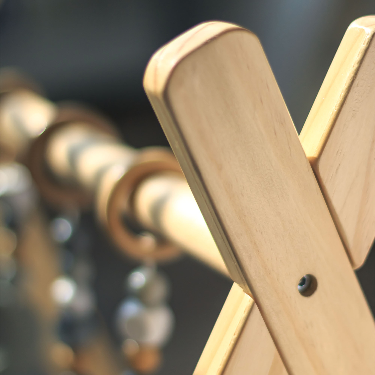 "Baby Gym" medinis lavinimo stendas - pilka spalva