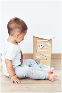 Medinė dvipusė sensorinė manipuliavimo lenta