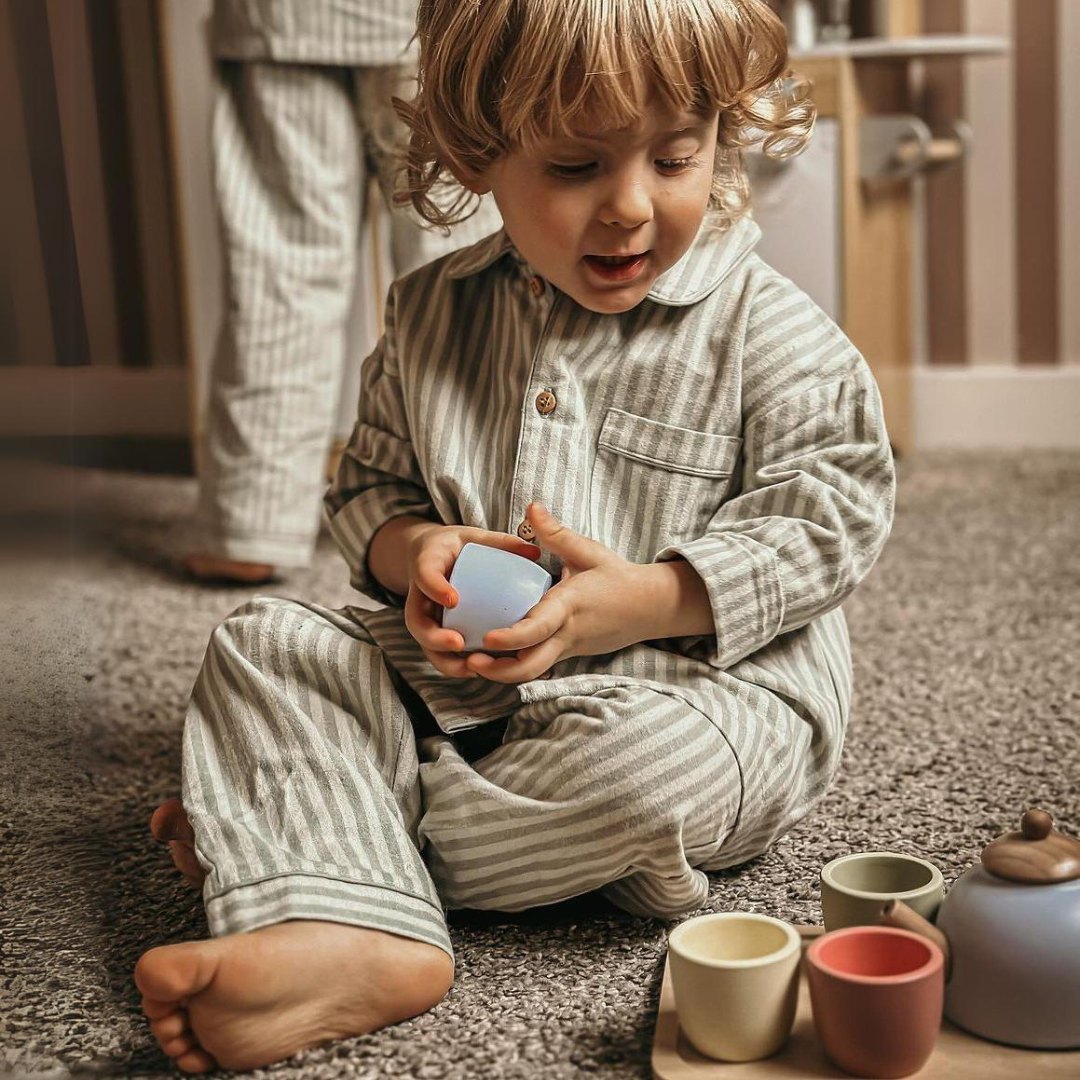 Medinis arbatos rinkinys su padėklu - 7 vienetai