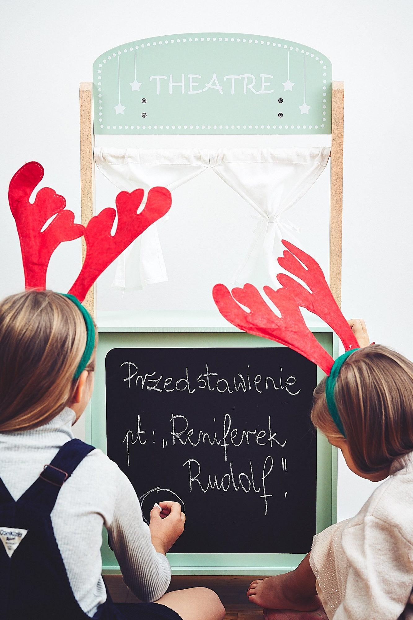 Didelė medinė parduotuvė - prekystalis ir teatras 2 viename su svarstyklėmis, mokėjimo terminalu, vaisiais ir daržovėmis