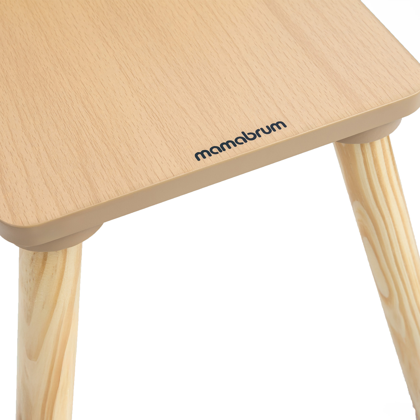 Medinis stalas su daiktadėže ir 2 kėdėmis. Vaikiškas komplektas - mielas meškiukas