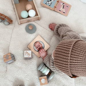 Montessori edukacinė dėžutė kūdikiams - 6 žaislai