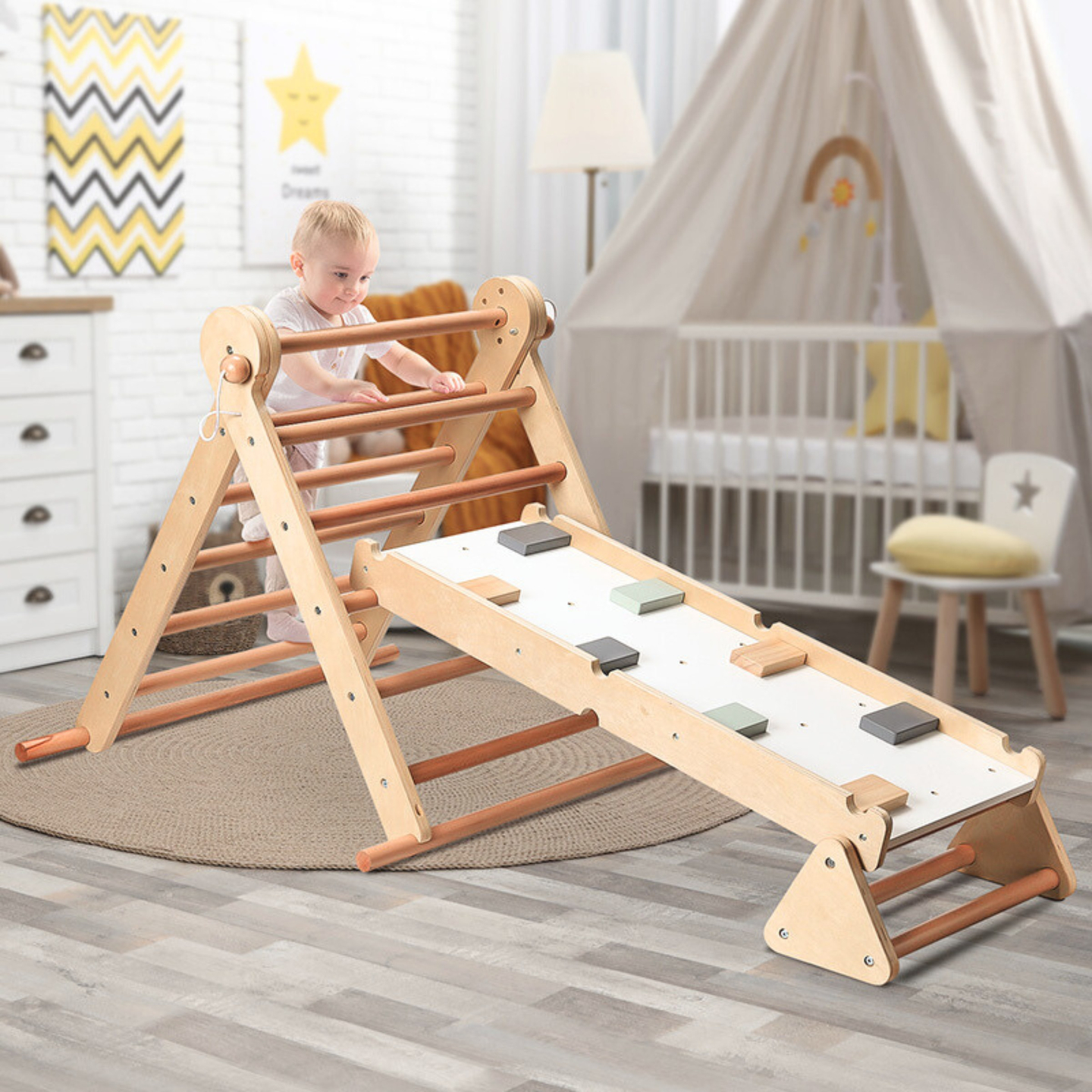 Medinė, savos gamybos vaikų žaidimų aikštelė - kopėčios + laipiojimo sienelė + balansavimo sija - Piklerio trikampis