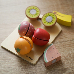 Medinių vaisių pjaustymo rinkinys