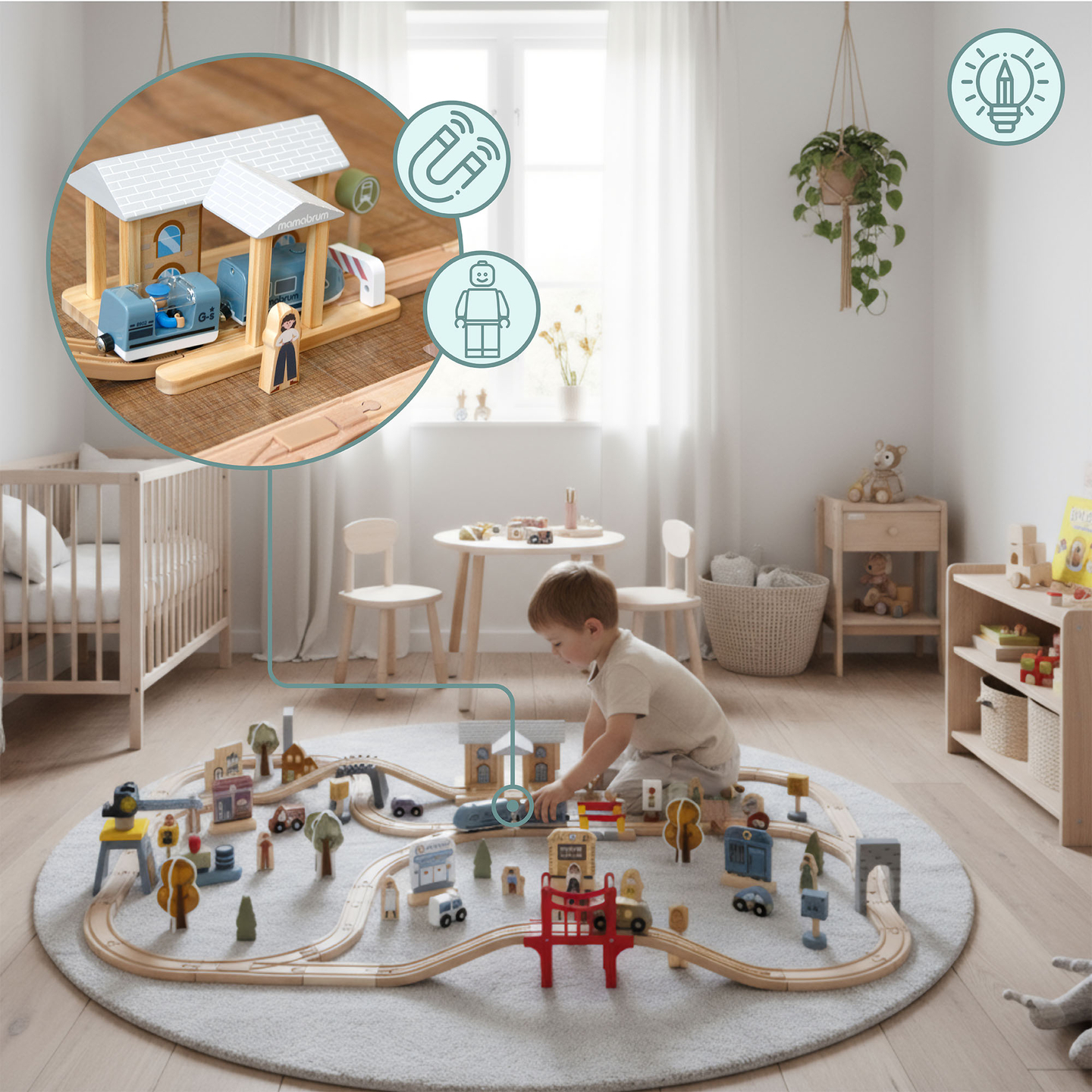 Medinis miesto geležinkelis su elektriniu traukiniu – judančiu kranu, laivu, tiltais