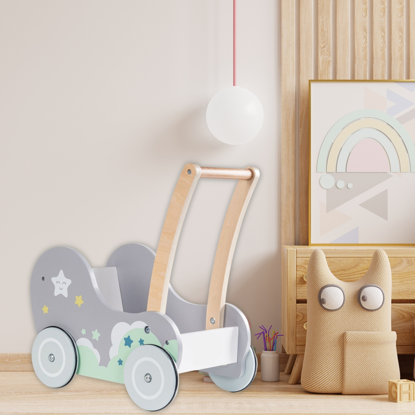 Medinis vežimėlis vaikštynė