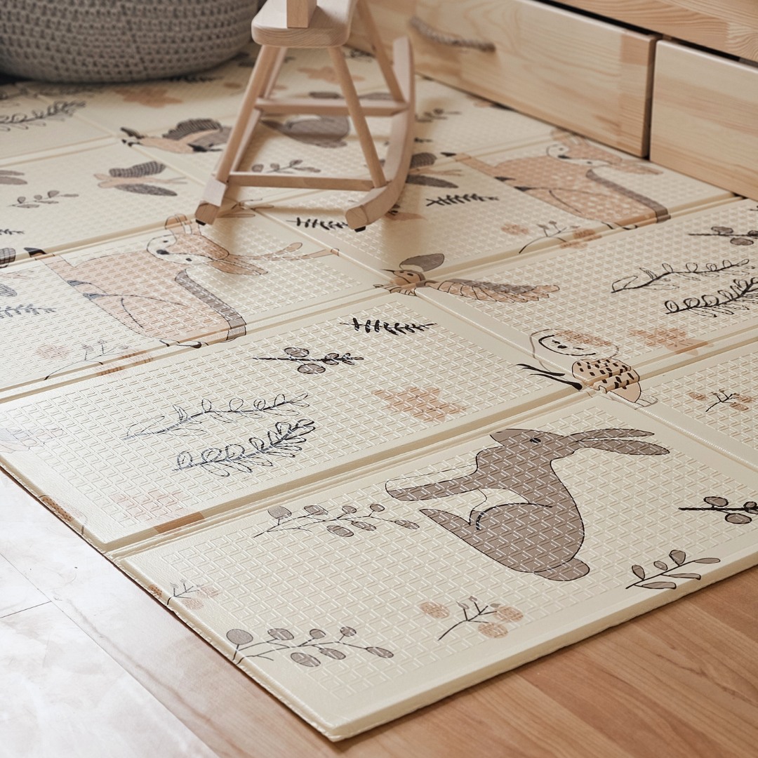 Dvipusis sulankstomas putplasčio kilimėlis 180 x 120 x 1 cm – Magic Forest/Rudens gatvės – boho