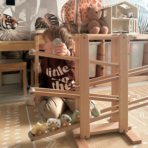 Didelis medinis akligatvis - čiuožykla su besisukančiais elementais