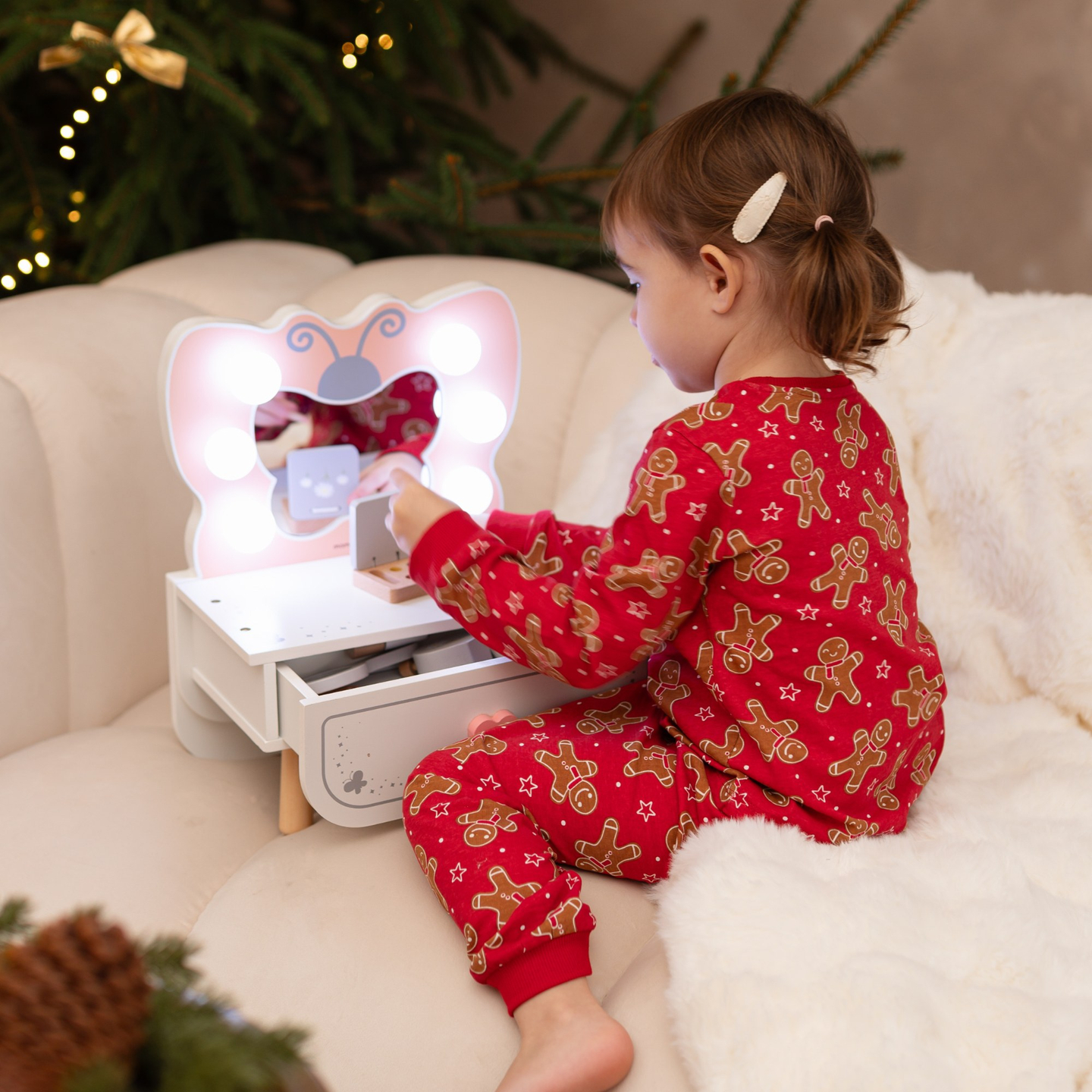 Medinis mini tualetinis staliukas su LED apšvietimu - Butterfly