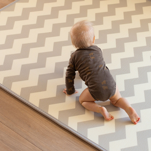 Dvipusis putplasčio kilimėlis XXL - ritinėlis 2 CM (kelias ir zigzagai)