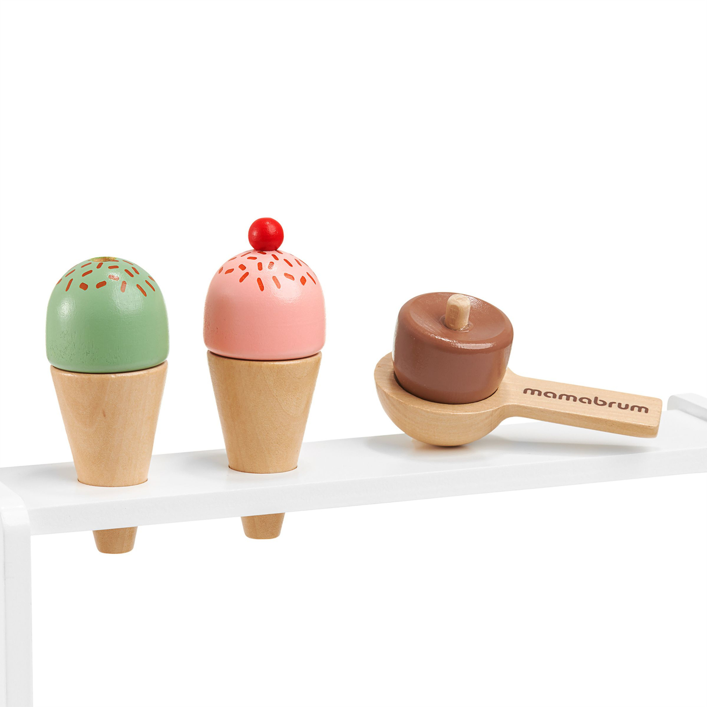 Medinė ledų parduotuvė - ledų salonas