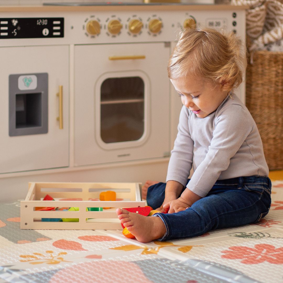 Mediniai vaisiai ir daržovės pjaustymui