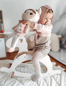 Medinis supamasis arklys - baltas - nuo 12 mėnesių.