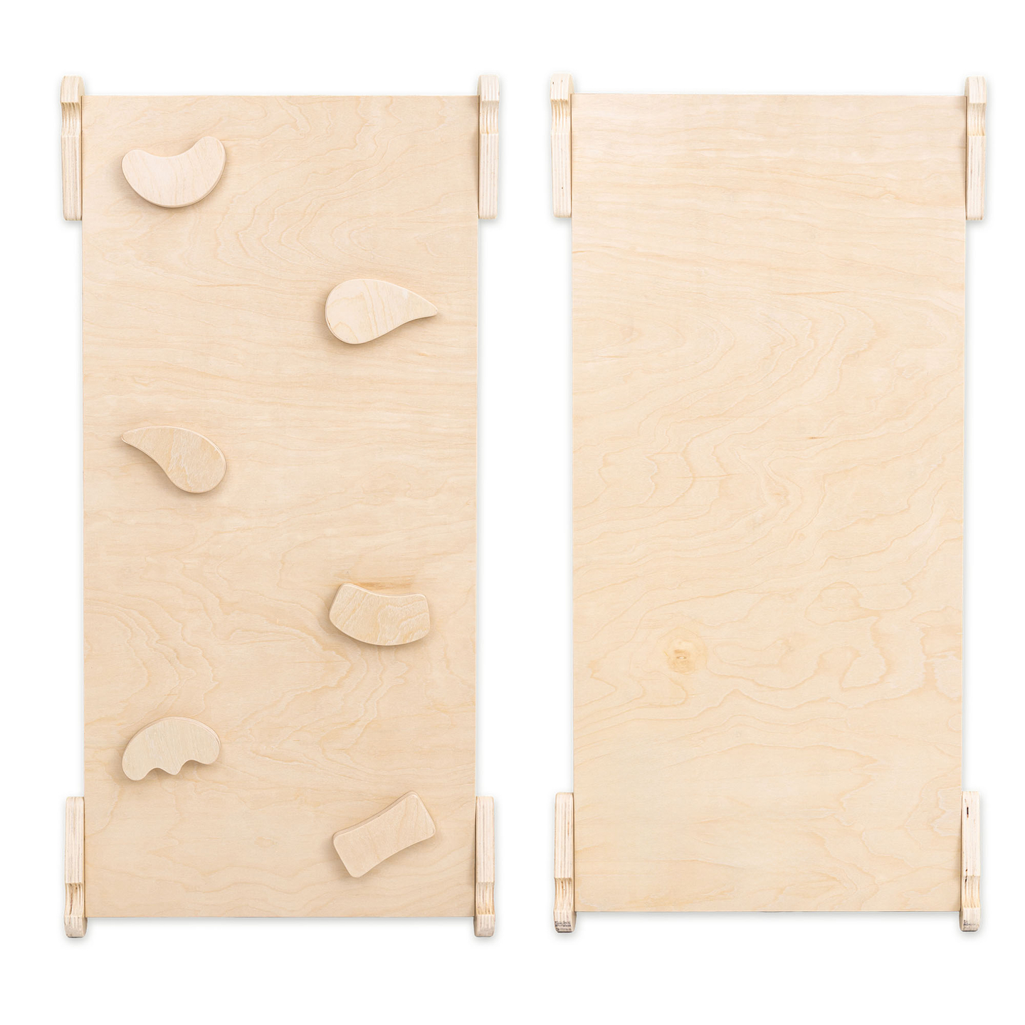 Medinė žaidimų aikštelė vaikams viduje – namelis su kopėčiomis ir čiuožykla